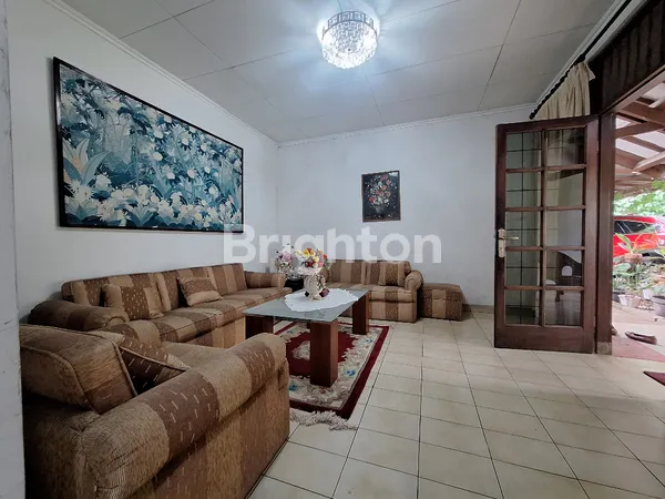 image RUMAH TUA LUAS DI BAWAH HARGA PASAR HANYA 19 JT/M² DI KOMPLEKS BATAN PASAR MINGGU  (5)