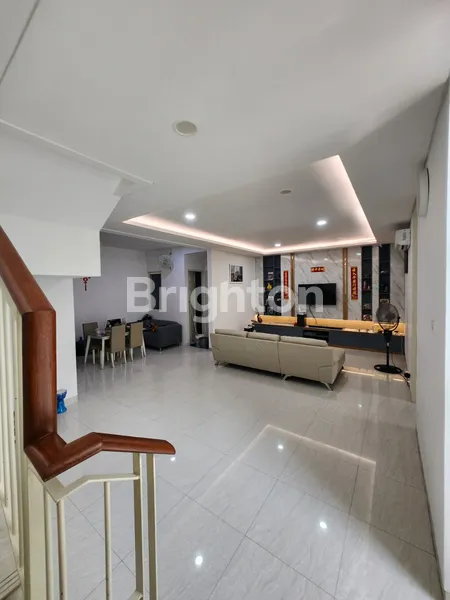 image RUMAH DI GRAND PAKUWON (BRISBANE) SURABAYA  (8)