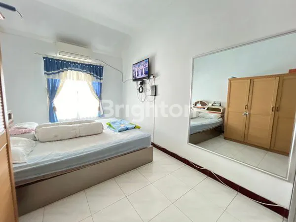 image RUMAH 3 LANTAI SIAP HUNI PERUMAHAN GROGOL SOLOBARU (4)