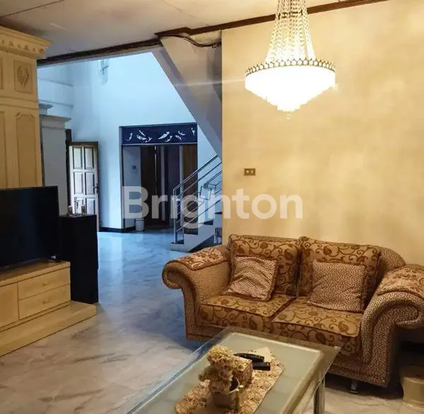 image RUMAH HOOK SBY SELATAN STRATEGIS BENDUL MERISI (6)