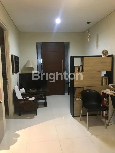 image RUMAH SIAP HUNI TERAWAT DELIMA TENGAH PONDOK TJANDRA (3)