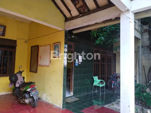 image RUMAH REWWIN WARU SIDOARJO (8)