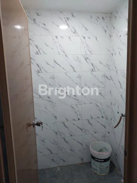 image RUMAH 3 LANTAI DI TAMAN PALEM LESTARI CENGKARENG (6)