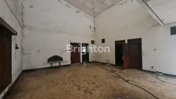 image TEMPAT USAHA LOKASI STRATEGIS DEKAT PAKUWON CITY GALAXY MALL KERTAJAYA KLAMPIS DHARMAHUSADA MERR KERTAJAYA ITS UNAIR UNTAG PETRA (4)