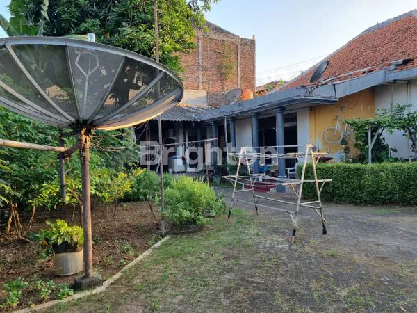 image RUMAH DAN TANAH LUAS DI PINGGIR JALAN RAYA DAERAH SEMARANG BARAT (4)