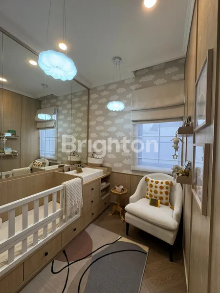 image RUMAH BRAND NEW 1.5 LANTAI DENGAN 3 KAMAR TIDUR YANG MENCIPTAKAN RUANG OPTIMAL UNTUK GAYA KEHIDUPAN MODERN  (4)