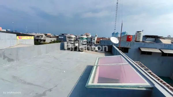 image RUMAH PLUIT KARANG AYU MUARA KARANG (8)