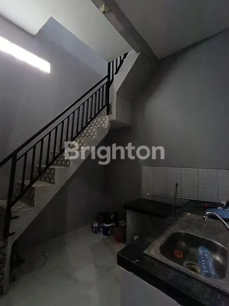 image RUMAH HOOK 2LANTAI SUKODONO (3)