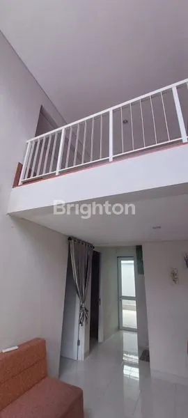 image RUMAH PARAMOUNT PETAL SUDAH RENOVASI (5)