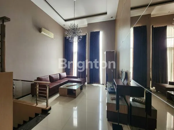 image 2 LANTAI BAGUS BANGET SANGAT SIAP HUNI PERUMAHAN PREMIUM SURABAYA TIMUR DEKAT UNIVERSITAS ITS KENJERAN MULYOSARI (5)