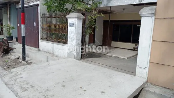 image RUMAH STRATEGIS DAERAH PASAR KLIWON (1)