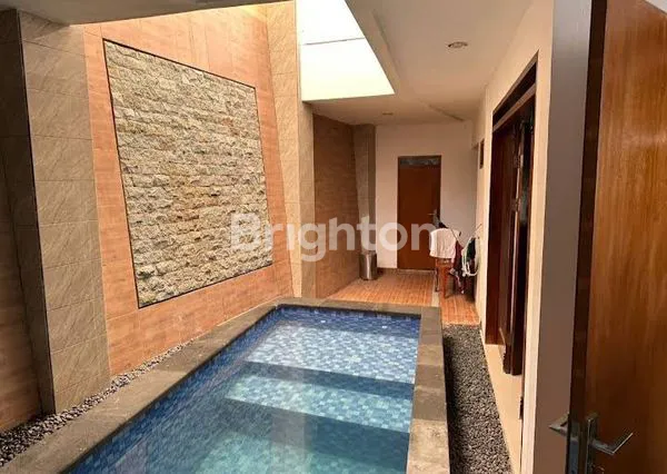image VILLA 2 LANTAI FULL FURNISHED DEKAT PANTAI PADANG GALAK SANUR  (5)