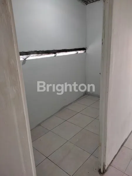 image DI JUAL RUKO 3 LANTAI DI JL. KOPO MAINROAD, BANDUNG (8)