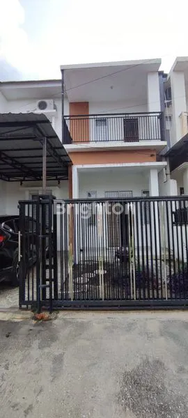 image RUMAH 2 LANTAI FULL FURNISHED STRATEGIS DI ARENGKA PERMATA (1)