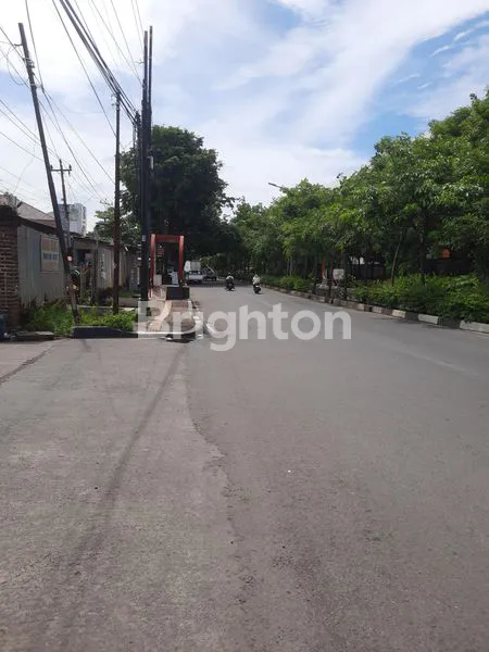 image GUDANG 1000M2 LOKASI MANYARAN SEMARANG (2)