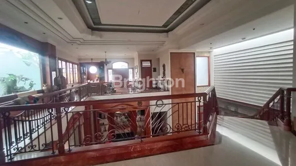 image RUMAH KAWASAN ELIT PAHLAWAN TRIP IJEN (7)