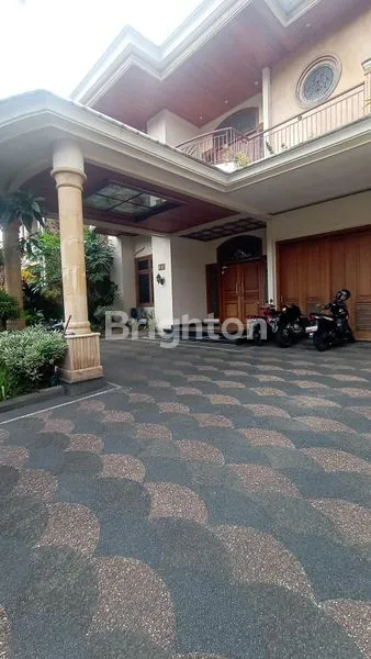 image RUMAH KAWASAN ELIT PAHLAWAN TRIP IJEN (1)