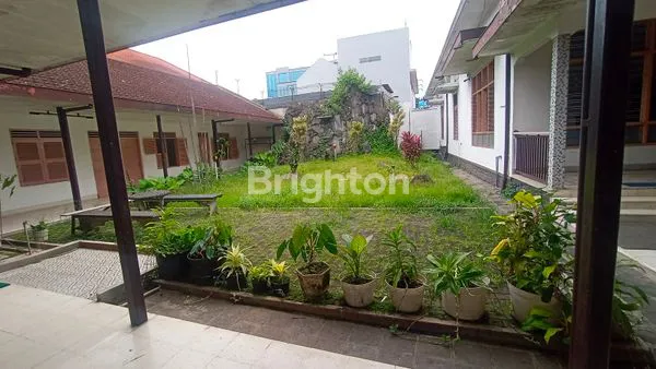 image RUMAH KLASIK MARTADINATA KLOJEN (4)