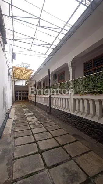 image RUMAH KLASIK MARTADINATA KLOJEN (2)