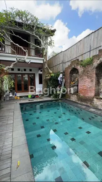 image VILLA FURNISHED BALINES STYLE DI CENTRAL UBUD (2)