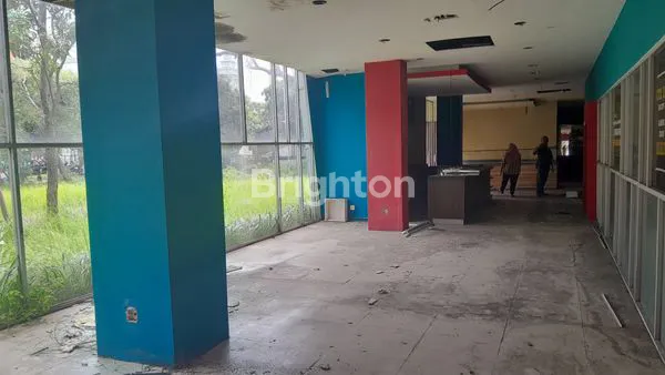 image BANGUNAN KOMERSIAL SUPER LUAS SURABAYA PUSAT (3)