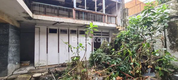 image LUAS 571 M2, RUMAH PUSAT KOTA JL. RAYA SULAWESI  (7)