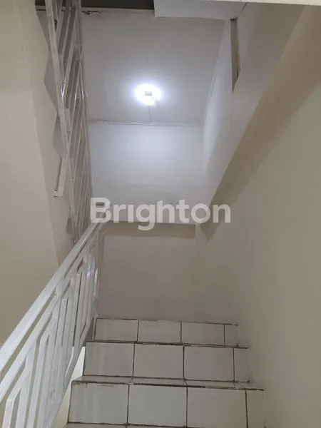 image RUKO 4 1/2 LANTAI KARANG ANYAR (6)