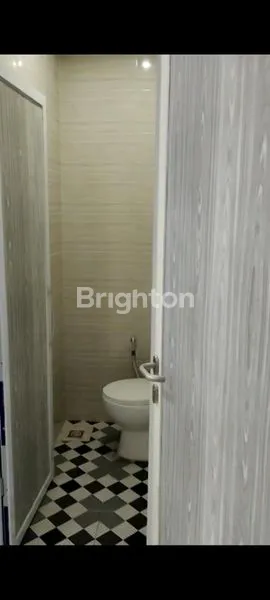 image RUMAH BARU 3 1/2 LANTAI KARANG ANYAR (5)