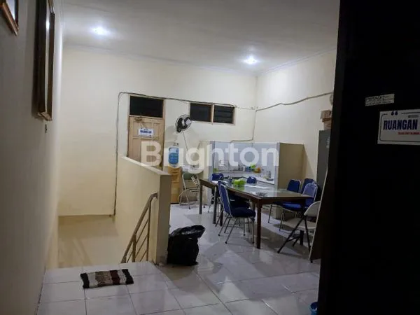 image RUKO TIGA LANTAI RATULANGI (5)