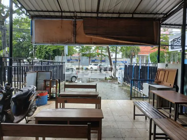 image RUKO TIGA LANTAI RATULANGI (3)