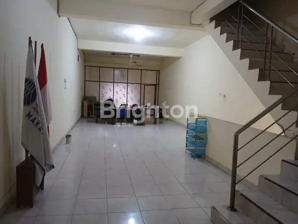 image RUKO TIGA LANTAI RATULANGI (7)