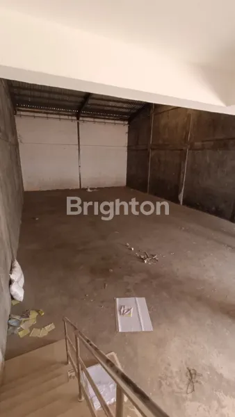 image GUDANG DI PINGGIR JALAN UTAMA DI BATAM (6)