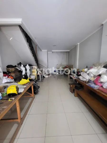 image RUKO JELAMBAR PLONG BISA USAHA JAKARTA BARAT (5)