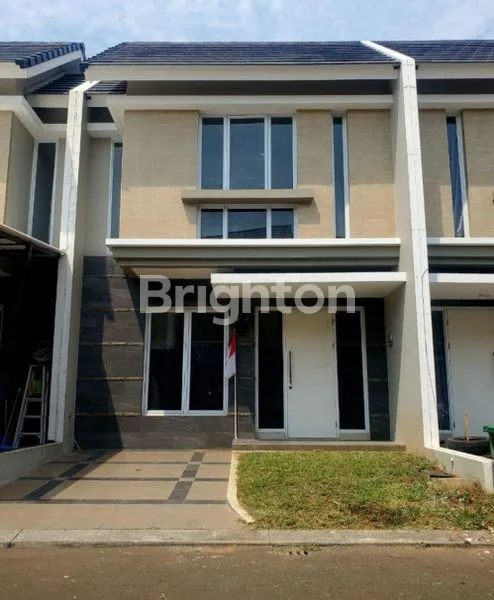 image KONDISI MASIH BARU RUMAH 2 LANTAI SIAP HUNI SEMI FURNISHED DI DALAM CLUSTER MONTEVERDE CITRALAND CIBUBUR, CILEUNGSI, JONGGOL,KABUPATEN BOGOR,JAWA BARAT (1)