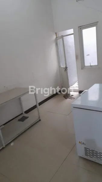 image RUMAH DAERAH KALIJUDAN SBY TIMUR (8)