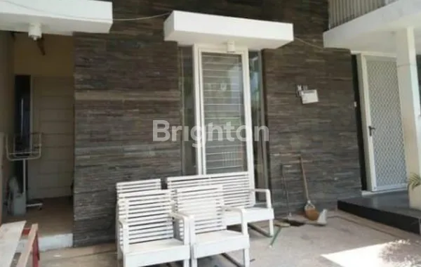 image SIAP HUNI LEBAR 8 RUMAH PAKUWON CITY SAN DIEGO 2 LANTAI SURABAYA TIMUR (1)