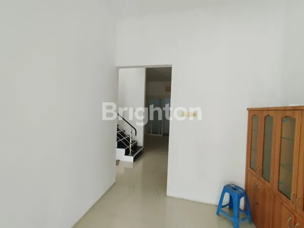 image SIAP HUNI LEBAR 8 RUMAH PAKUWON CITY SAN DIEGO 2 LANTAI SURABAYA TIMUR (8)