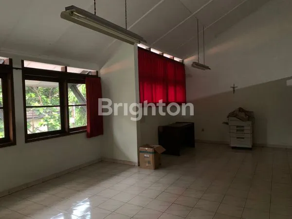 image RUMAH DAN KANTOR JALAN PULOLAUT (7)