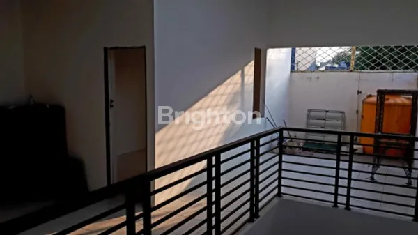 image DIJUAL RUMAH AT KEMAYORAN DI BAWAH NJOP (7)