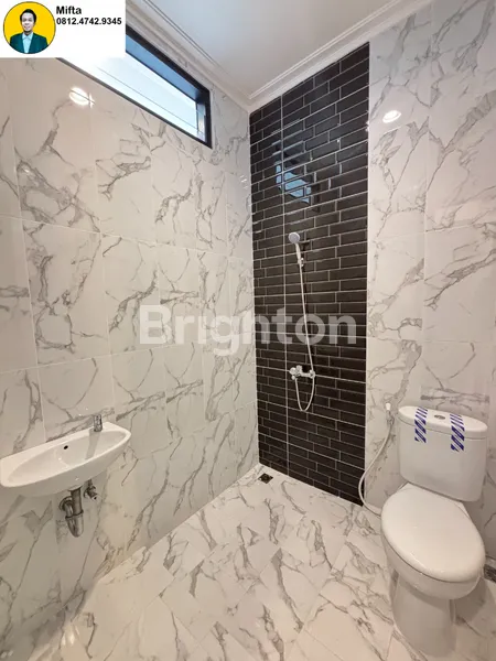 image P57. DIJUAL CEPAT ! RUMAH BARU 3.5 LANTAI DI KEDOYA, JAKARTA BARAT   (5)