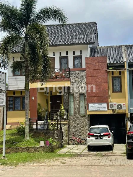 RUMAH MEWAH LT 300 LB 400 DI PESONA MAHAKAM
