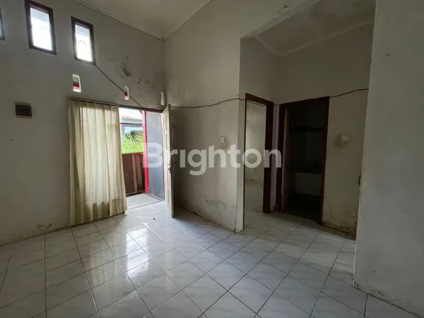 image RUMAH DIJUAL DI PERUMAHAN SAMARINDA SEBERANG (2)