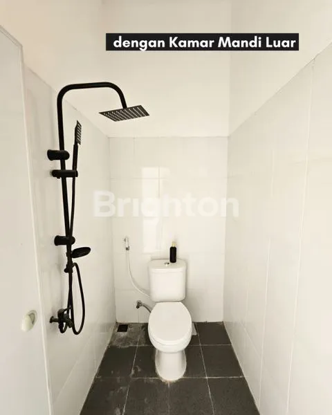 image RUMAH BARU BERGAYA SCANDINAVIAN DI HARAPAN INDAH (8)