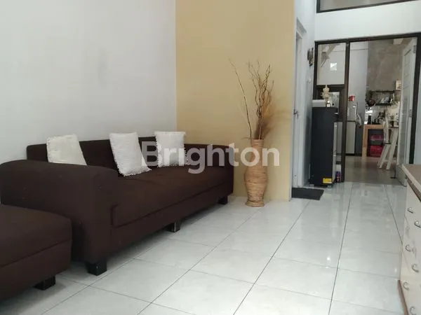 image RUMAH CANTIK GRIYA WIWAHA PADASUKA (2)