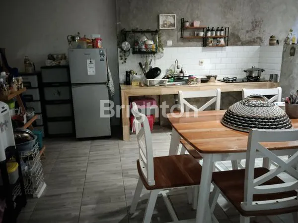 image RUMAH CANTIK GRIYA WIWAHA PADASUKA (4)