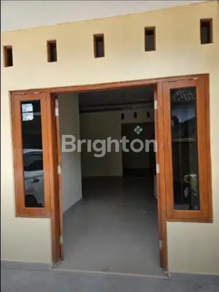 image RUMAH CANTIK SIAP HUNI LOKASI KARTASURA (2)