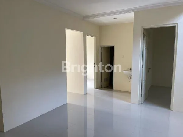 image RUMAH 2 LANTAI SIAP HUNI MINIM RENOV  SELANGLAH KE BANDARA JUANDA  (7)