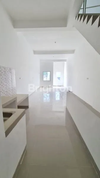 image RUKO CANTIK SIAP HUNI JALAN KANCIL UTARA MAKASSAR  (4)