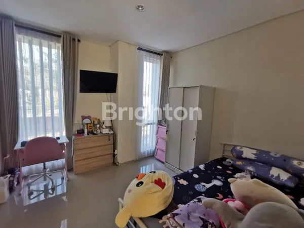 image RUMAH 2ND TERAWAT UKURAN 7X15 (2 LANTAI) DI NORTHWEST PARK CITRALAND, ADA HALAMAN BELAKANG, JALAN UTAMA ROW LEBAR 3 MOBIL (3)