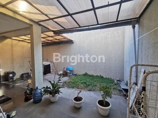 image RUMAH 2ND TERAWAT UKURAN 7X15 (2 LANTAI) DI NORTHWEST PARK CITRALAND, ADA HALAMAN BELAKANG, JALAN UTAMA ROW LEBAR 3 MOBIL (7)